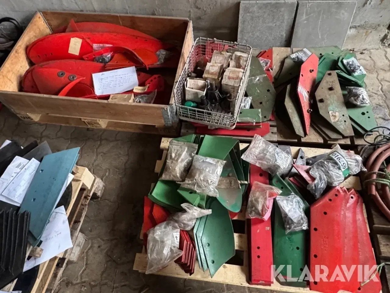 Billede 1 - Reservedele Kverneland sliddele