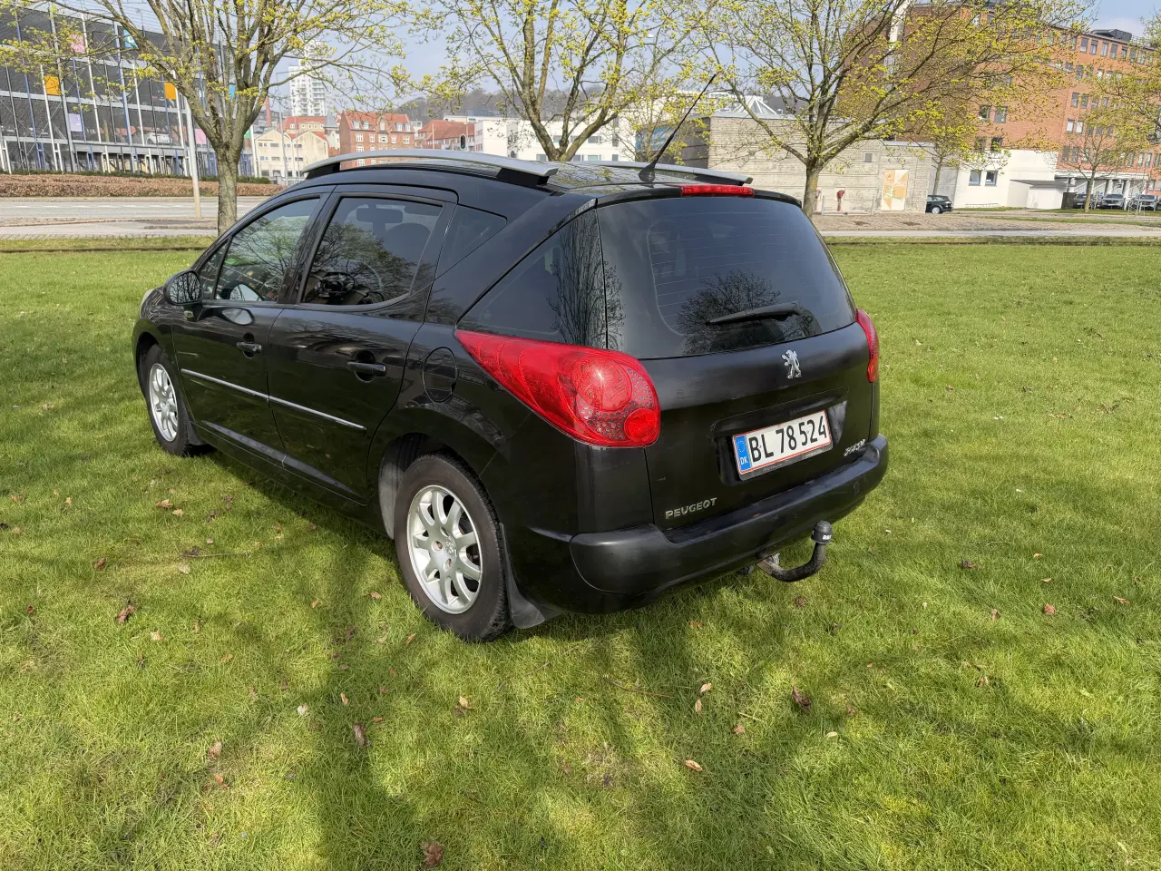 Billede 7 - Peugeot 207 SW 1.6 HDi 92 HK Sportium SW