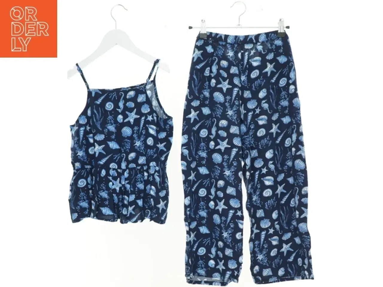 Billede 2 - Sæt fra H&M (str. 152 cm)