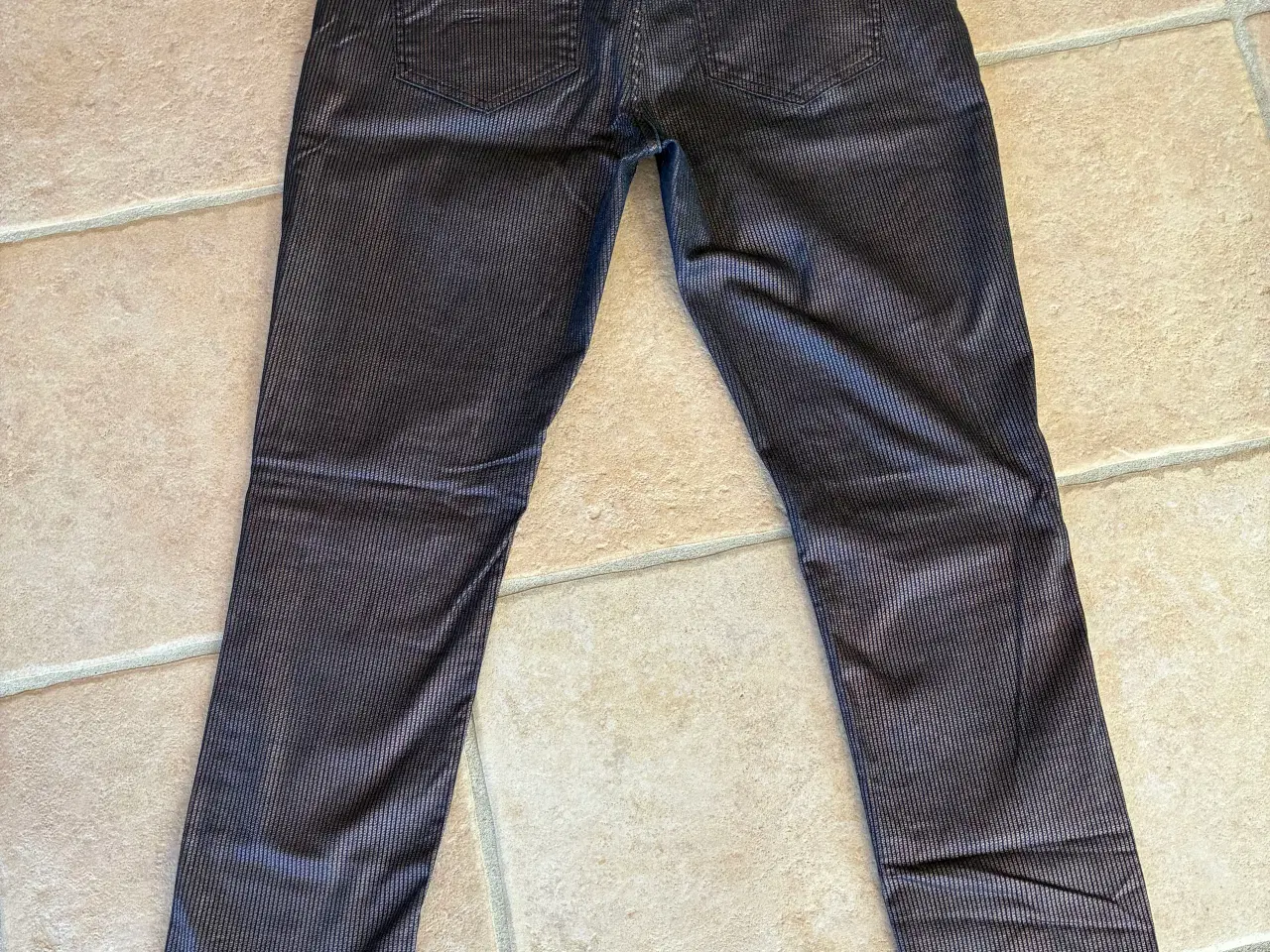 Billede 3 - Pulz bukser str. 44