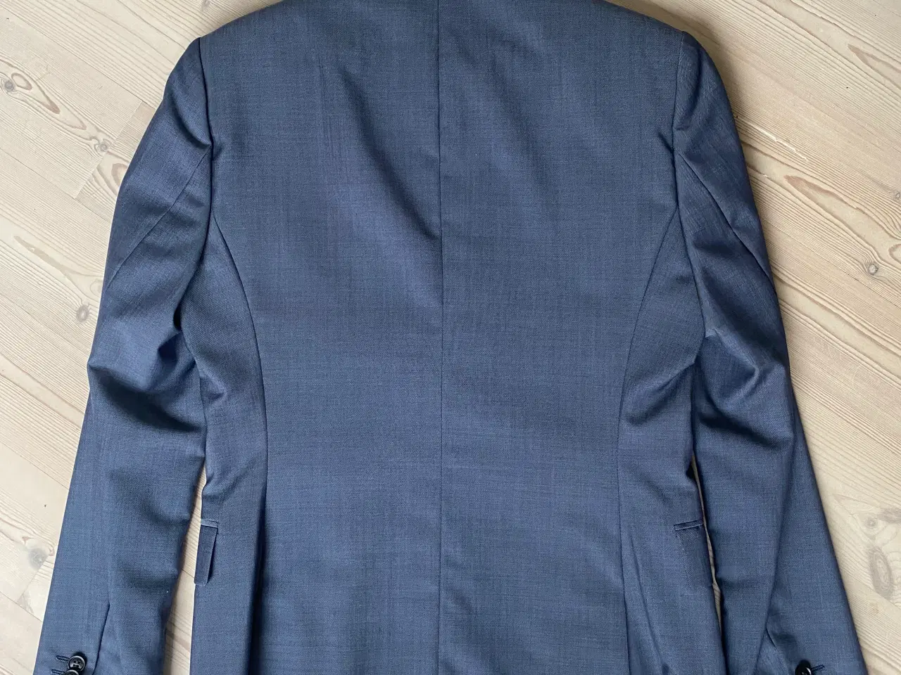 Billede 2 - Flot blå ubrugt blazer