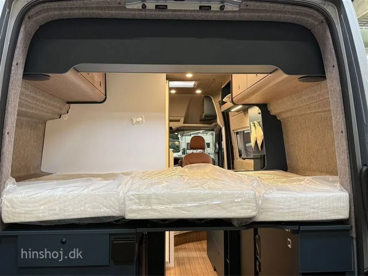 Billede 14 - 2026 - Eriba Car 600 Indium Grey Aut Eriba Car 600 Indium Grey 2026 fra Hinshøj Caravan