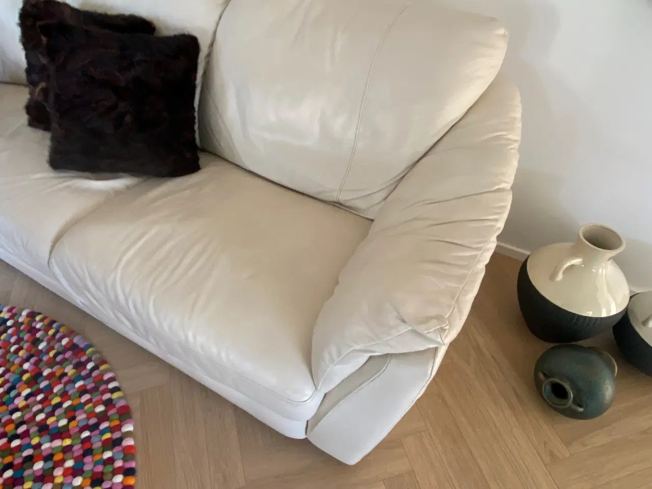 Billede 3 - Sofa+lænestole-2 stk - læder - giv et seriøst bud