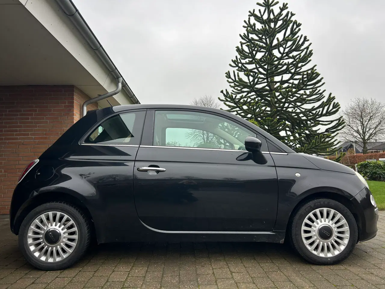 Billede 4 - Flot Fiat 500 med glastag🏎️
