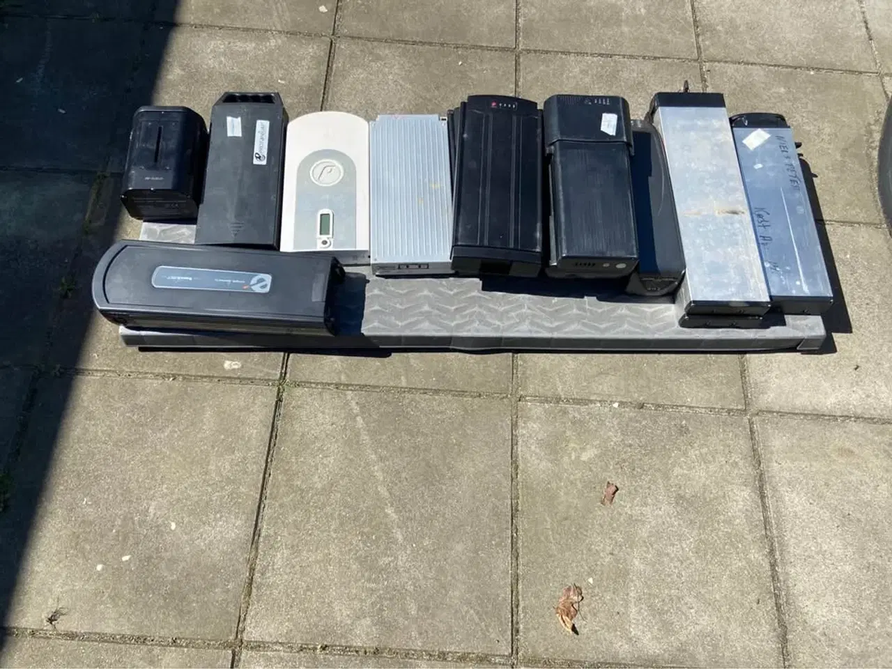 Billede 8 - defekt batteri, prisen er pr. Stk.