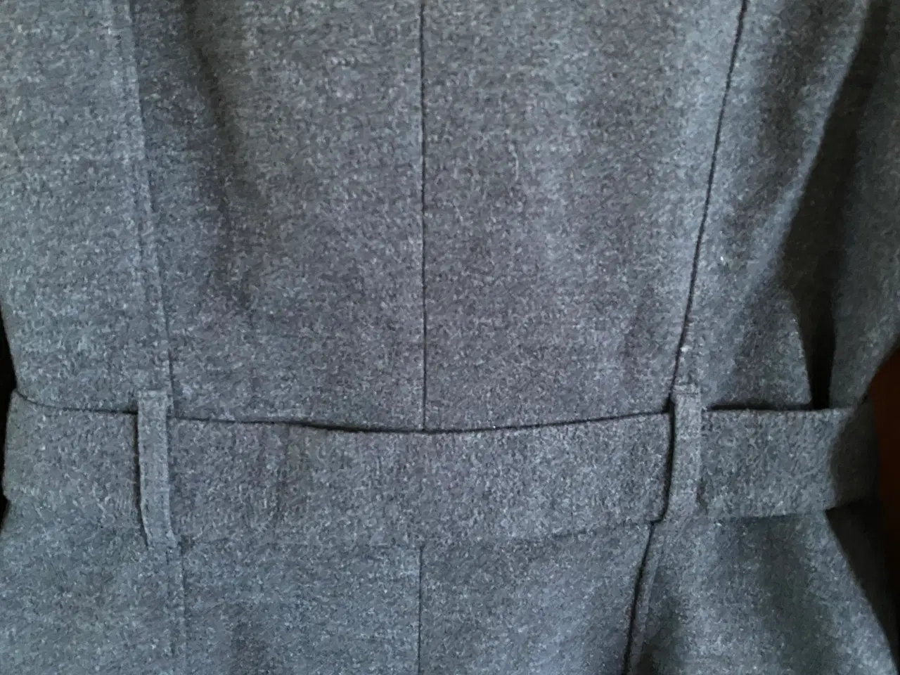 Billede 10 - Mørkeblå jakke til salg