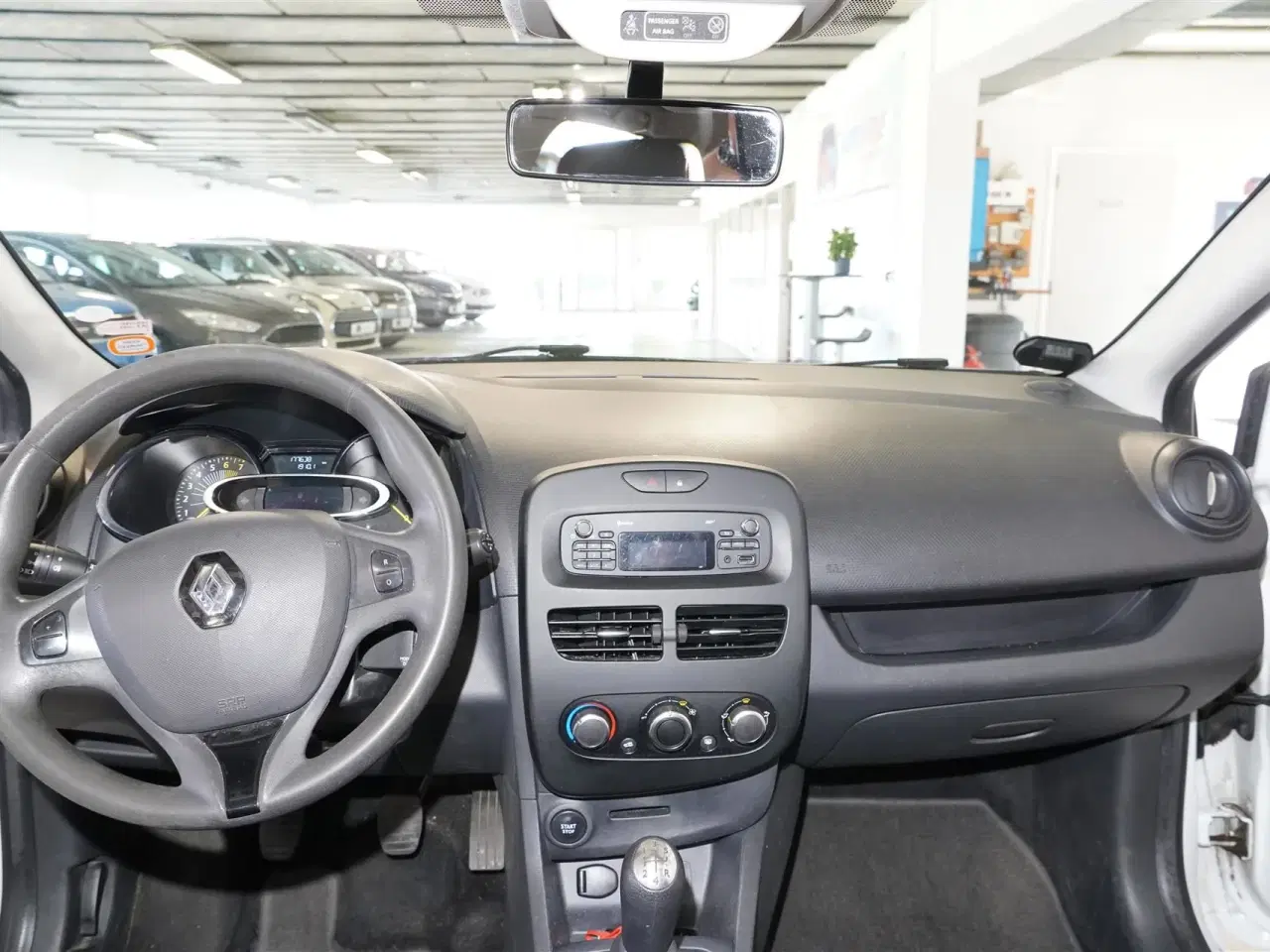 Billede 14 - Renault Clio Sport Tourer 1,2 16V Authentique 75HK Stc