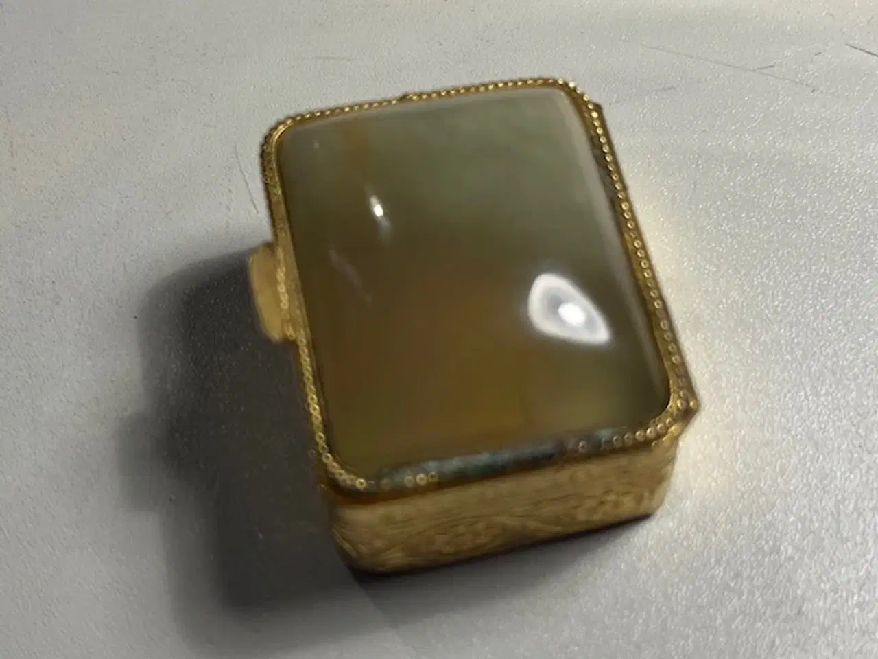 Billede 4 - Antik fransk-inspireret pilleæske forgyldt messing