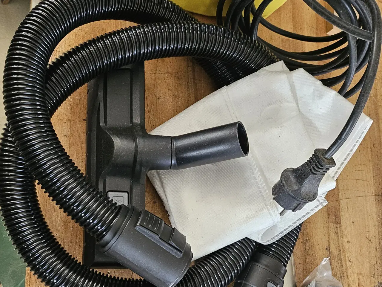 Billede 1 - Karcher våd/tør Støvsuger