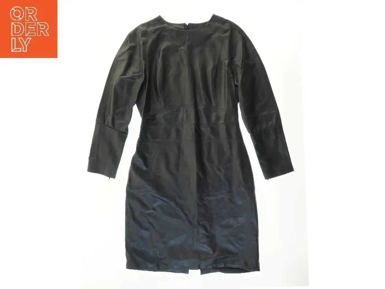 Billede 1 - Kjole fra Malene Birger (str. 14-18 år cm)