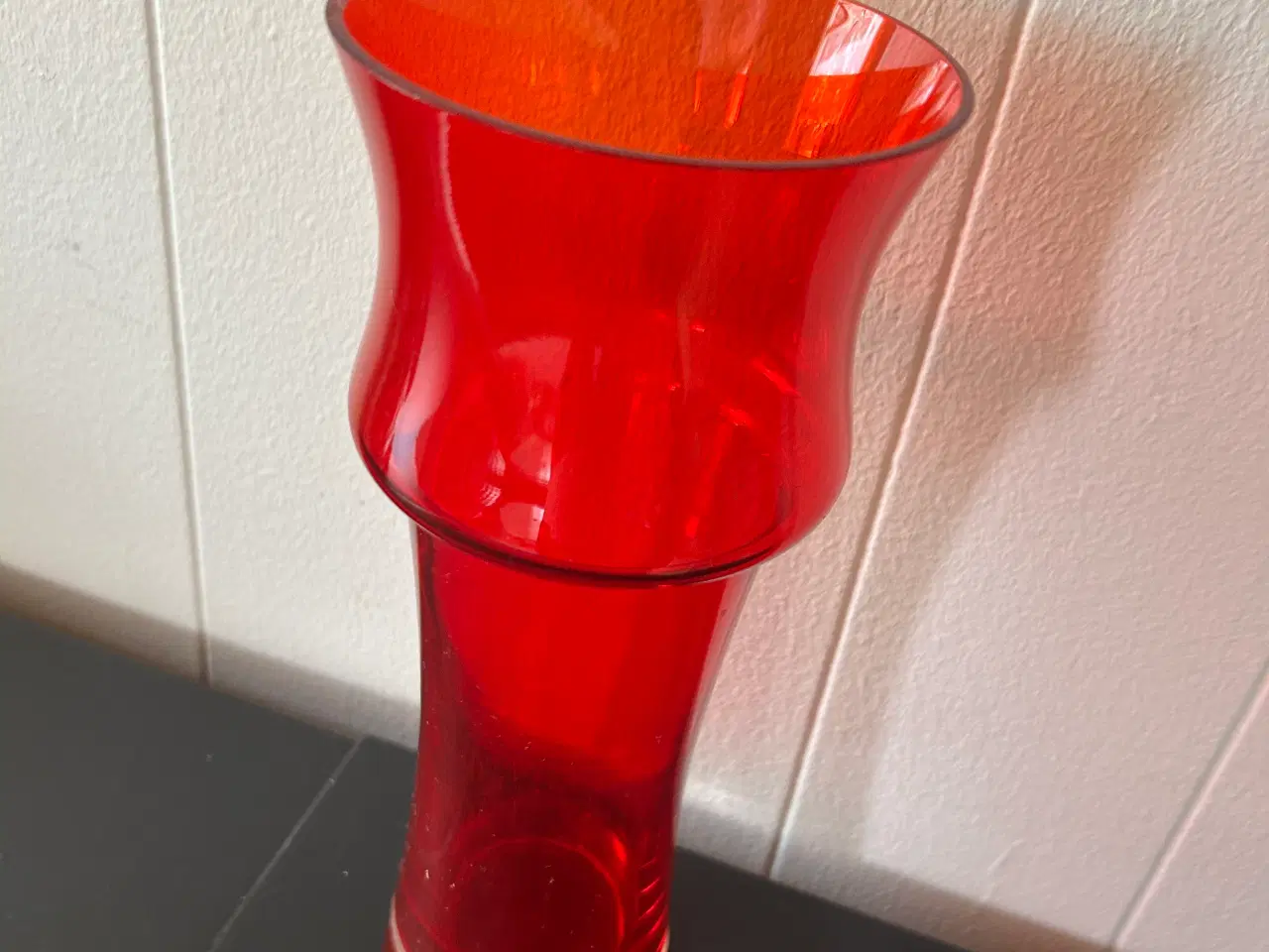 Billede 1 - Ruby red glasvase