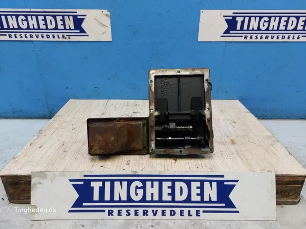 Billede 1 - Case Farmall 95A Dæksel 47358634