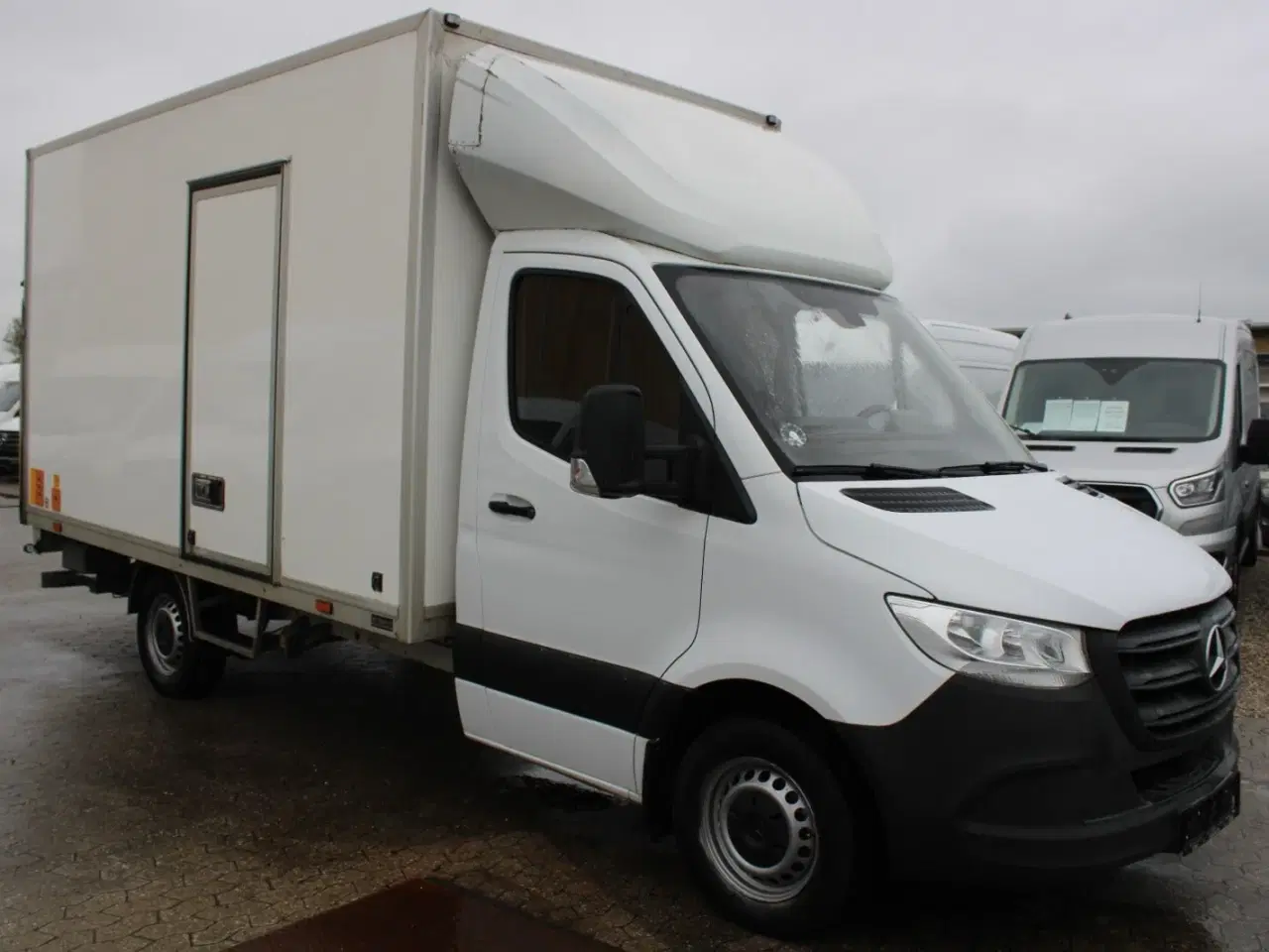 Billede 2 - Mercedes Sprinter 314 2,2 CDi A2 Alukasse m/lift FWD