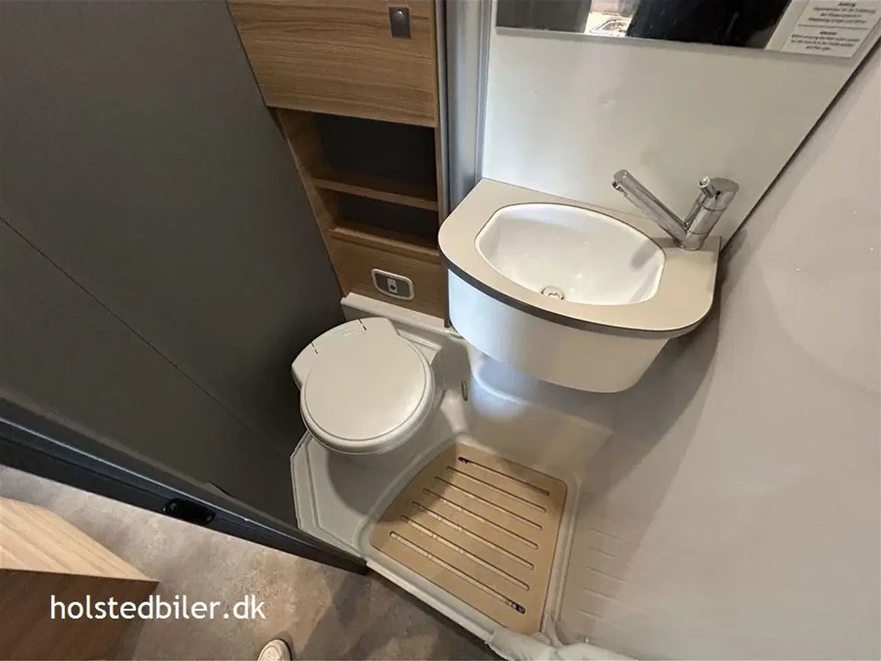 Billede 14 - 2021 - Dethleffs Just T6812   Enkeltsenge og kun km. 21000