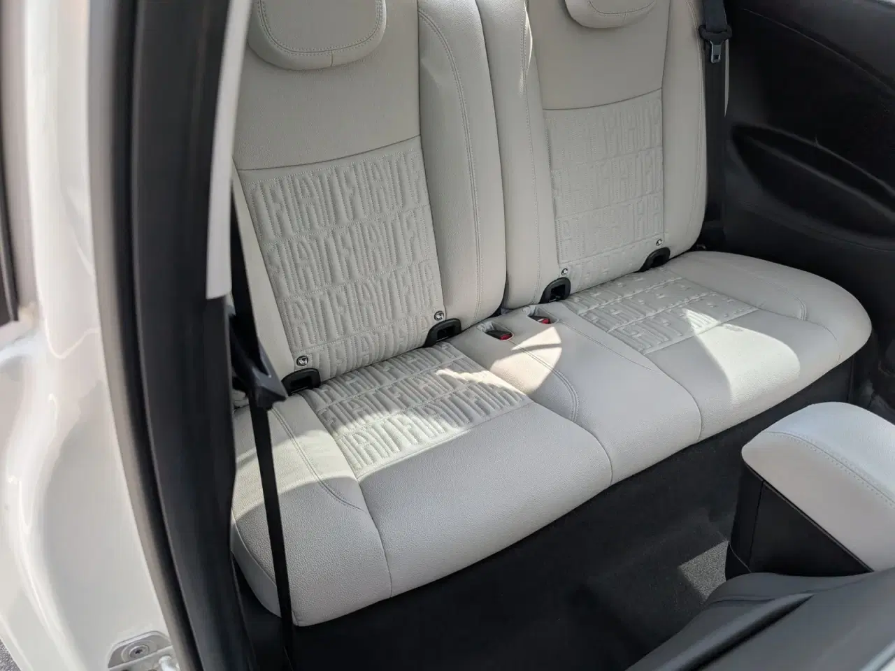 Billede 12 - Fiat 500e 42 la Prima