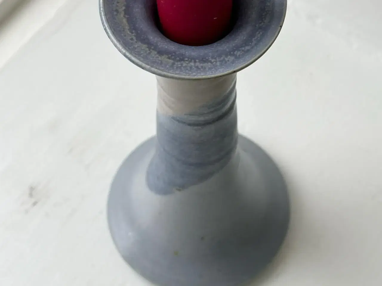 Billede 5 - Lysestage, keramik, lilla glasur