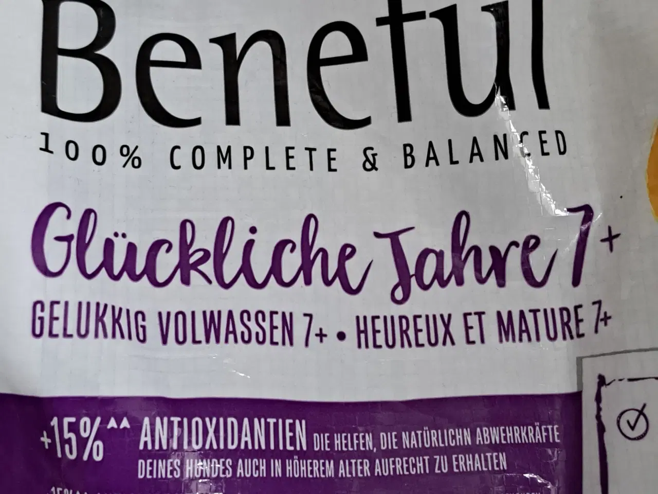 Billede 1 - Senior hundefoder ½ pris