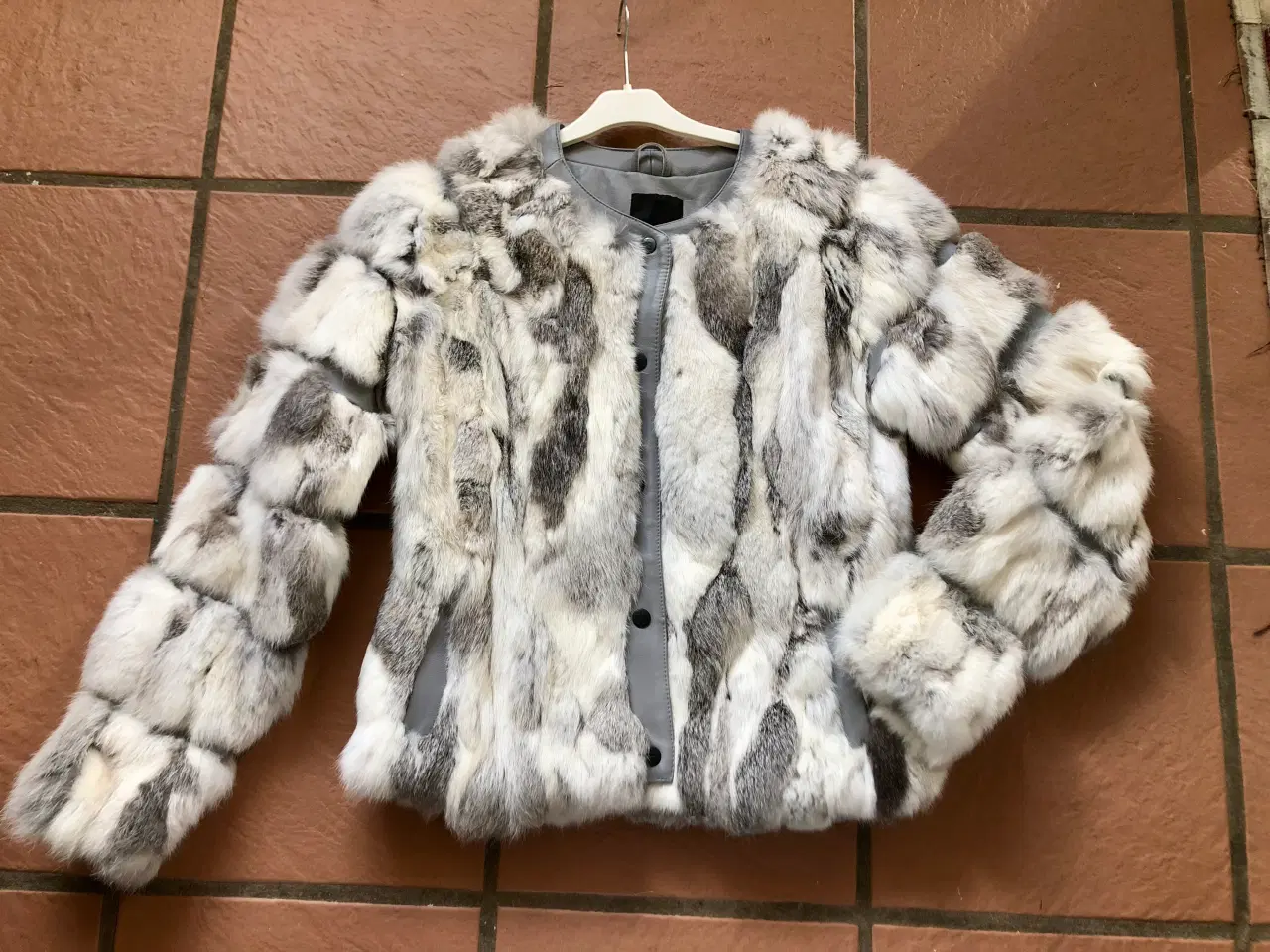 Billede 1 - Pels-jakke