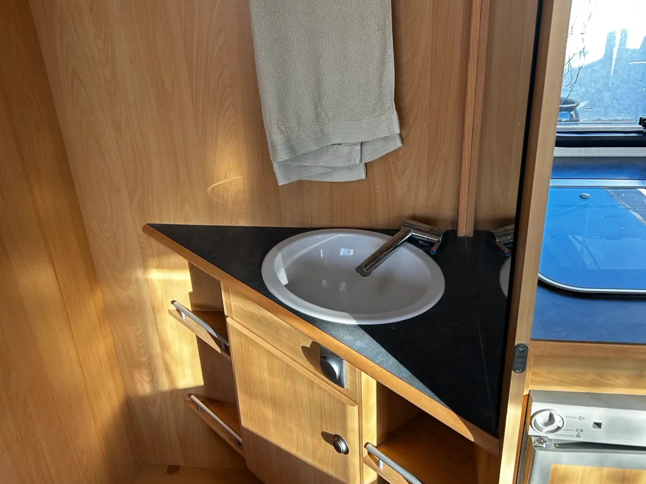 Billede 6 - Fin og velholdt campingvogn