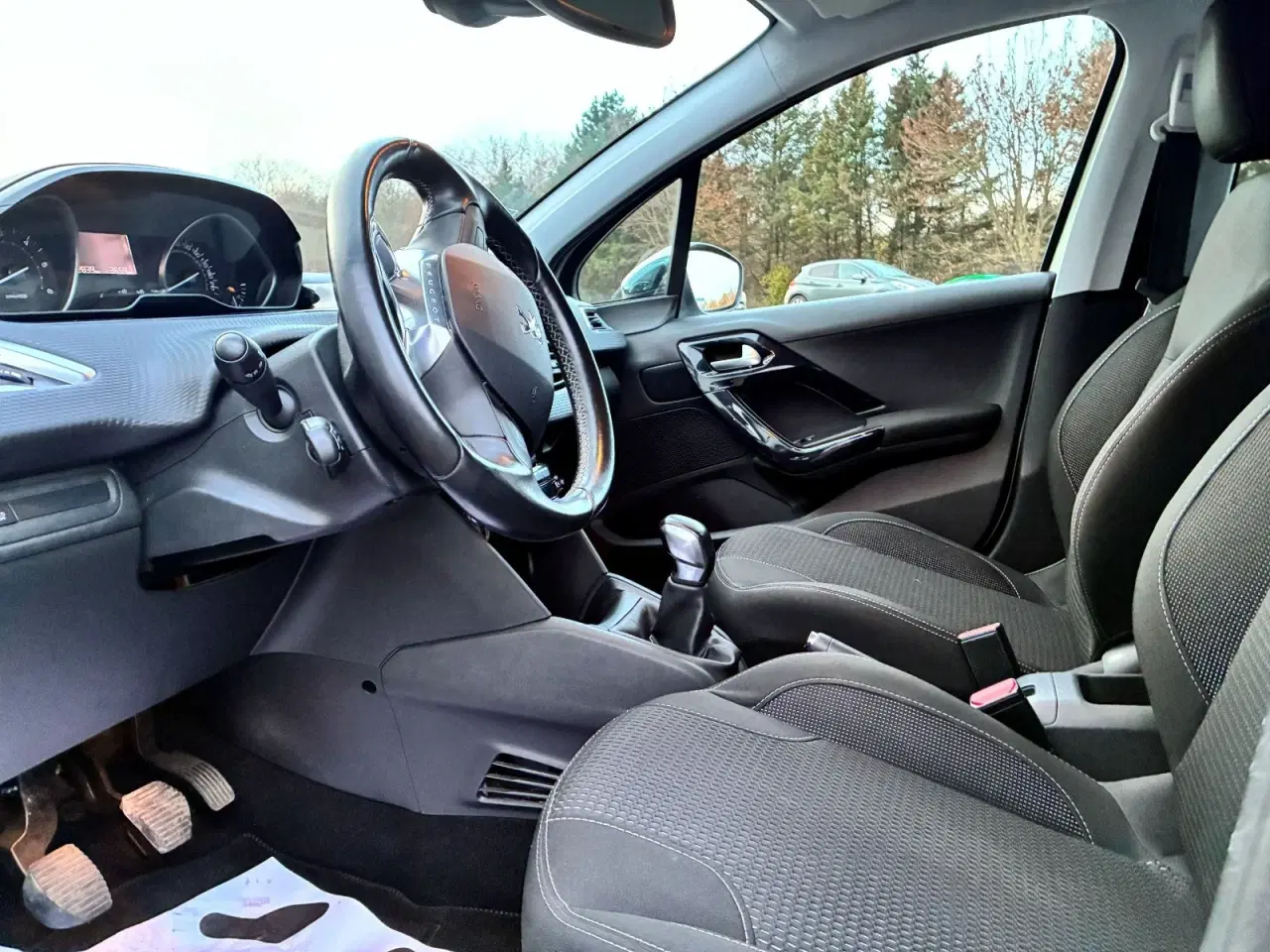 Billede 7 - Peugeot 208 1,6 BlueHDi 100 Allure