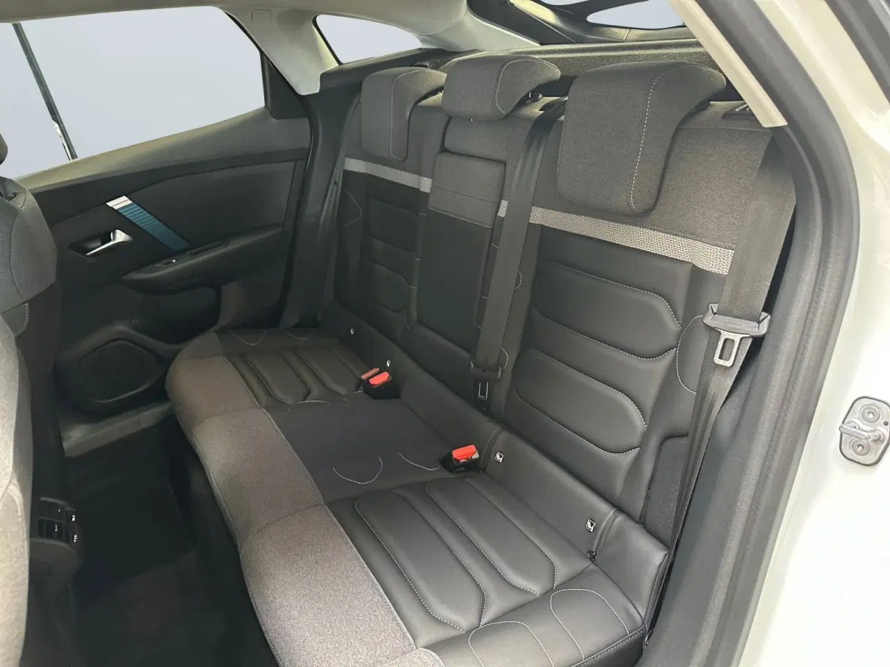 Billede 14 - Citroën ë-C4 50 Shine