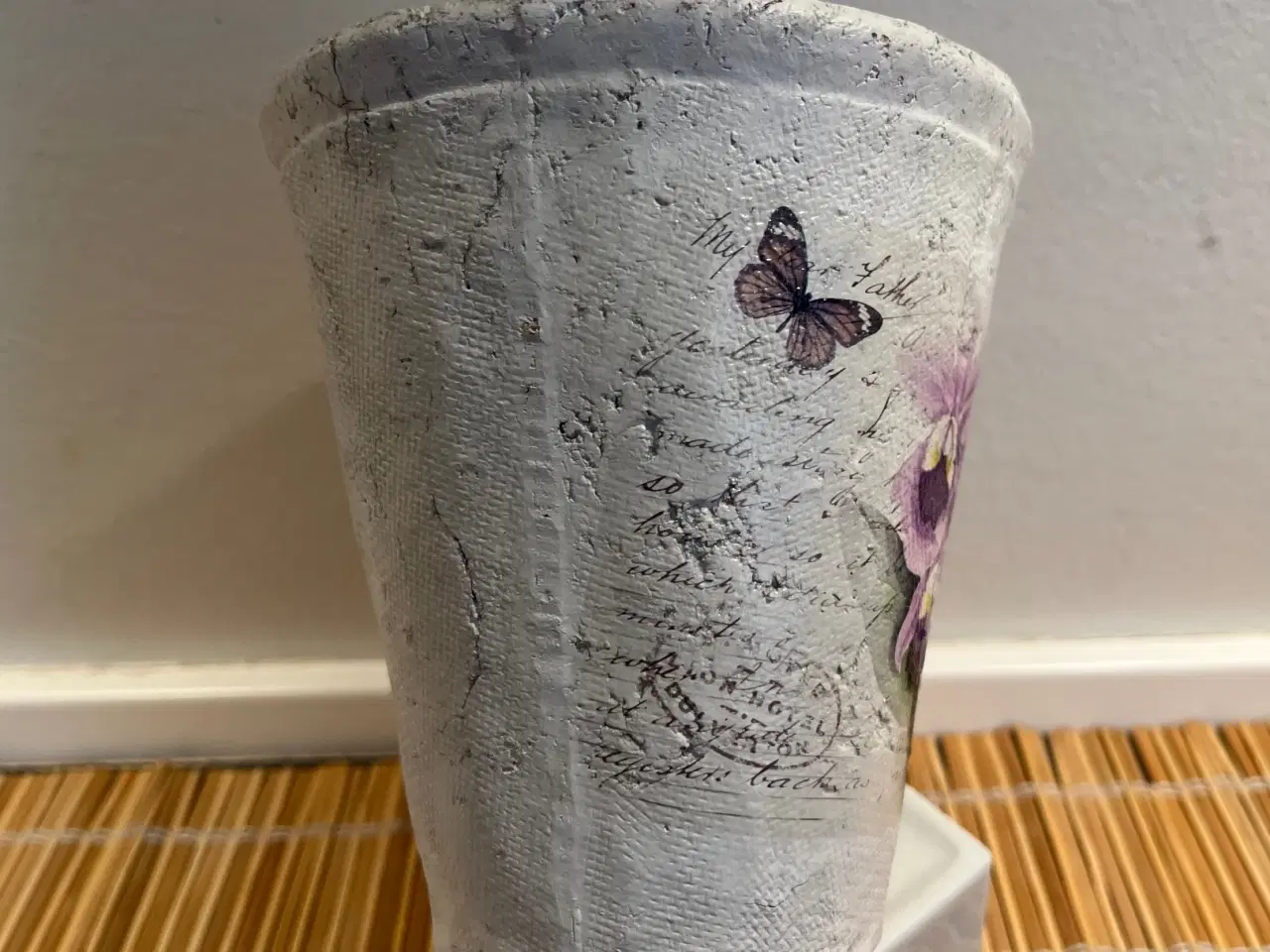 Billede 5 - Vintage blomsterkrukke keramik grå med postkort