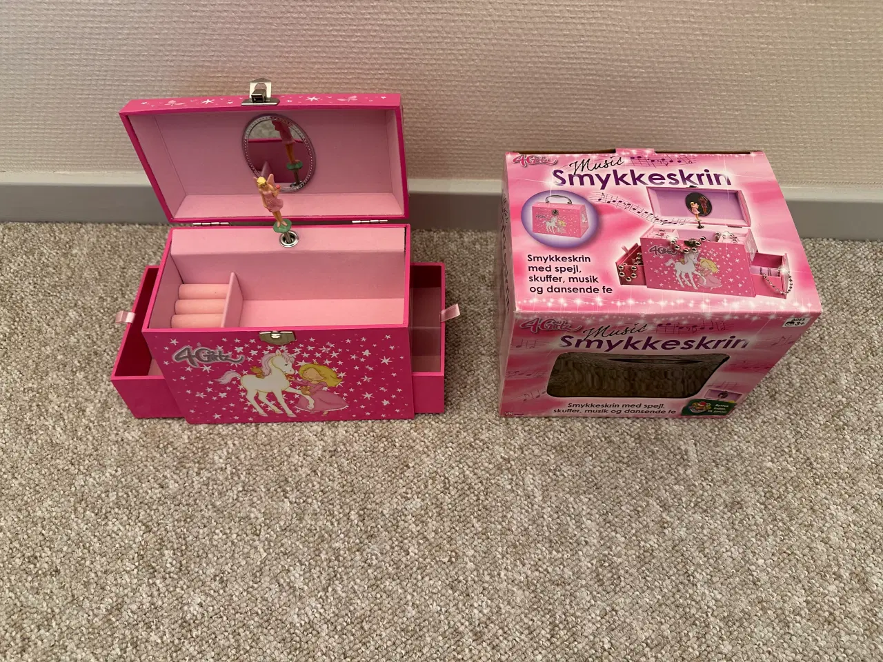 Billede 4 - 4Girls smykkeskrin med musik.