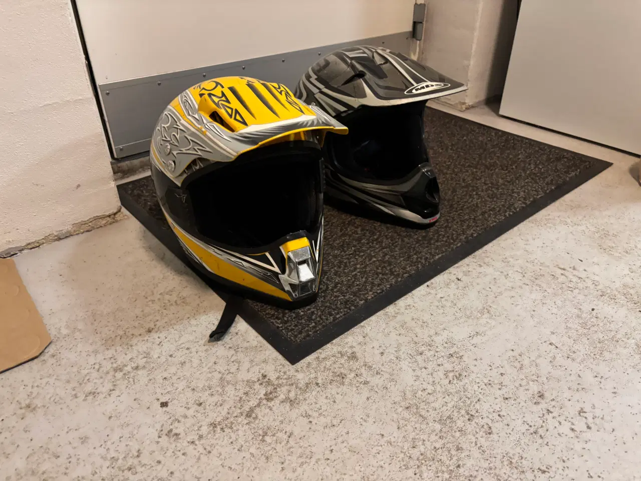 Billede 2 - 2 stk motorcross hjelme