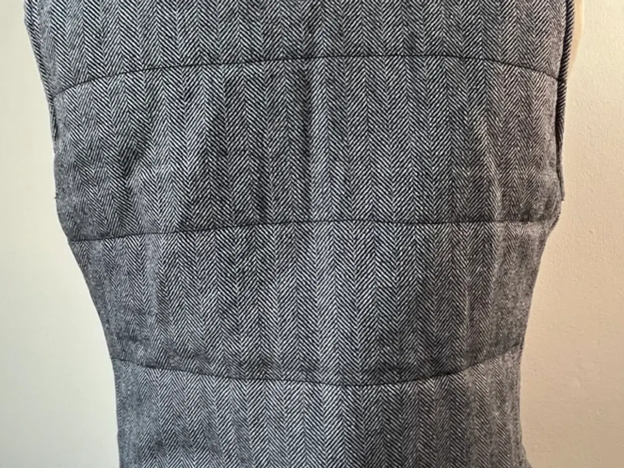 Billede 5 - Levi's, vendbar vest, str S