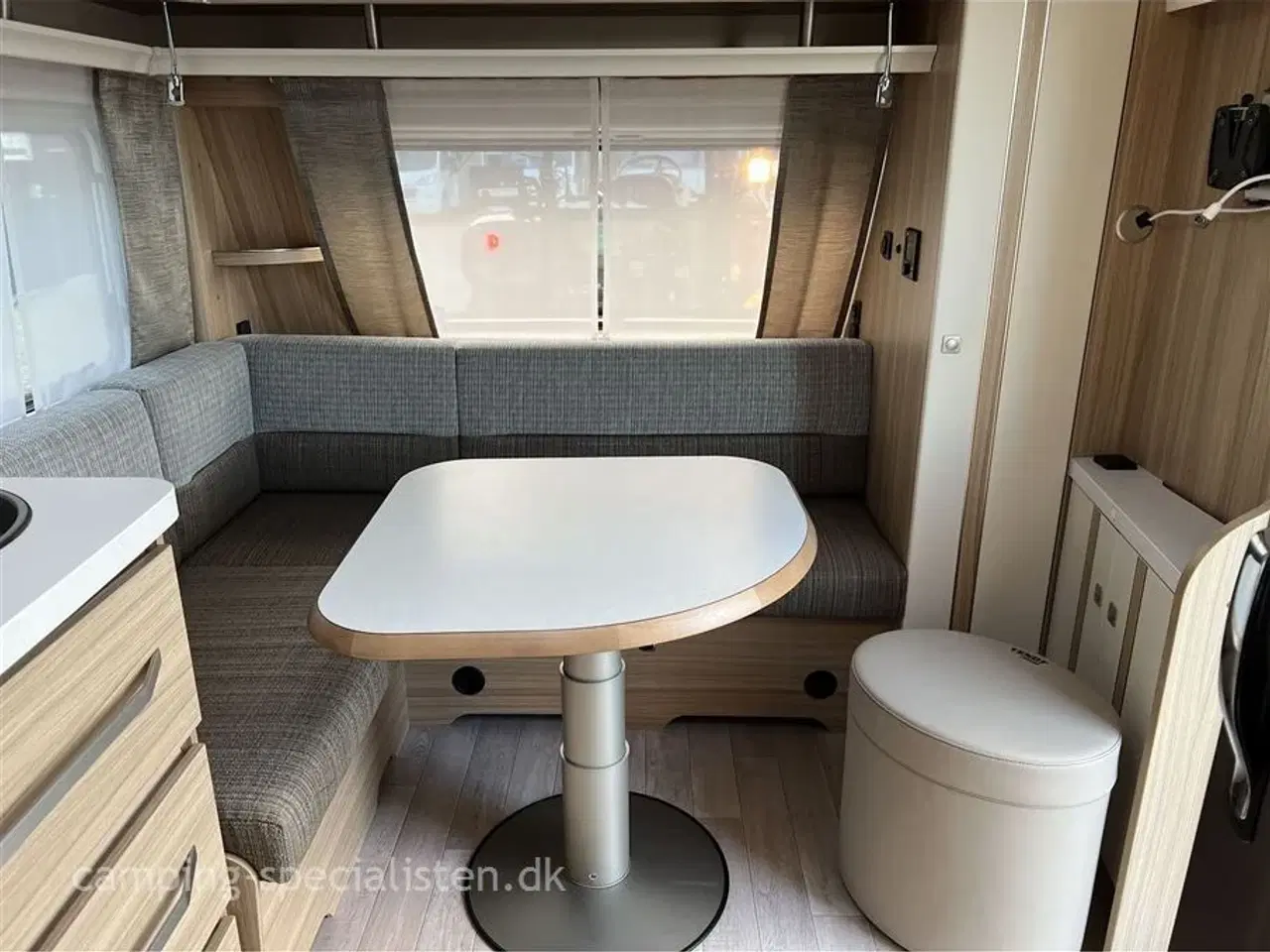 Billede 5 - 2019 - Fendt Bianco Activ 515 SFD   2019 model Fendt Bianco Activ 515 SFD – se den nu hos Camping-Specialisten i Silkeborg