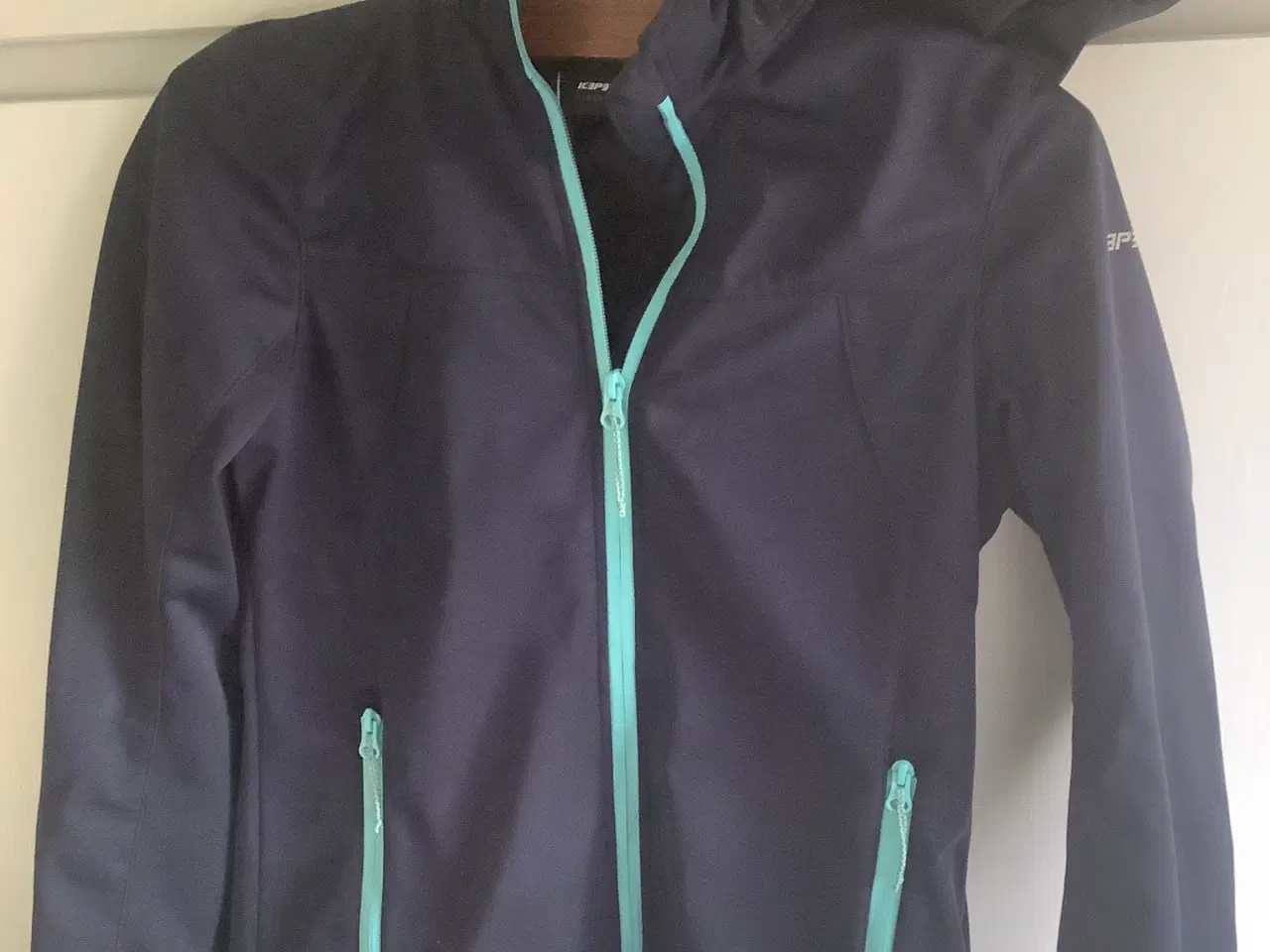 Billede 1 - softshell jakke str. 176