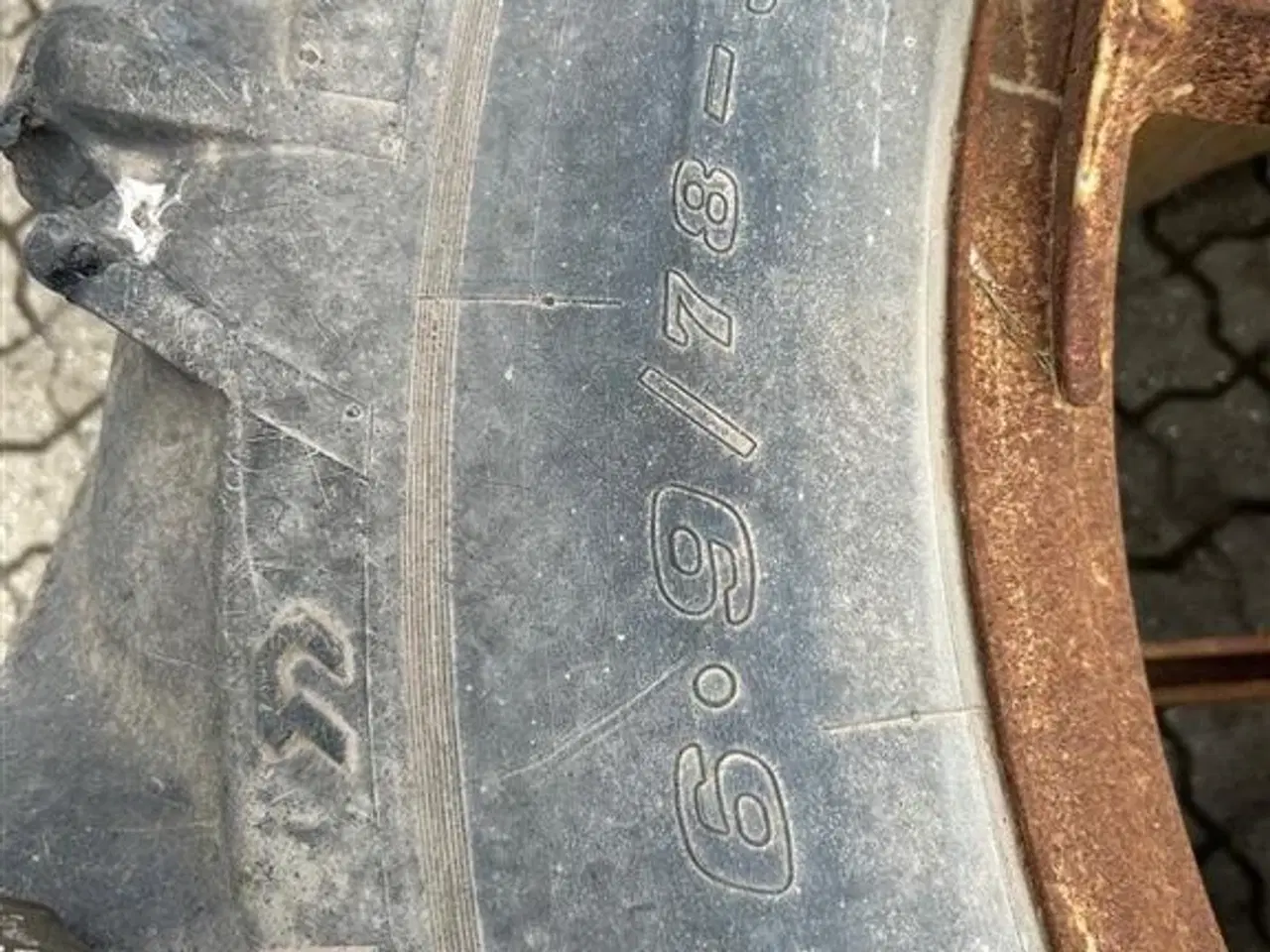 Billede 3 - Dunlop 14.9 R38