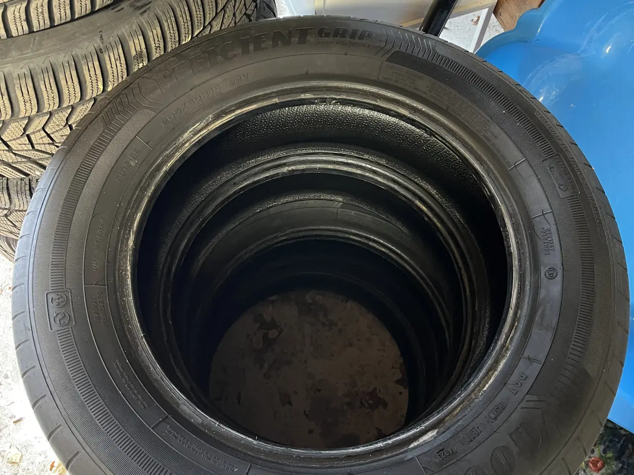 Billede 2 - Goodyear Efficientgrip Sommerdæk