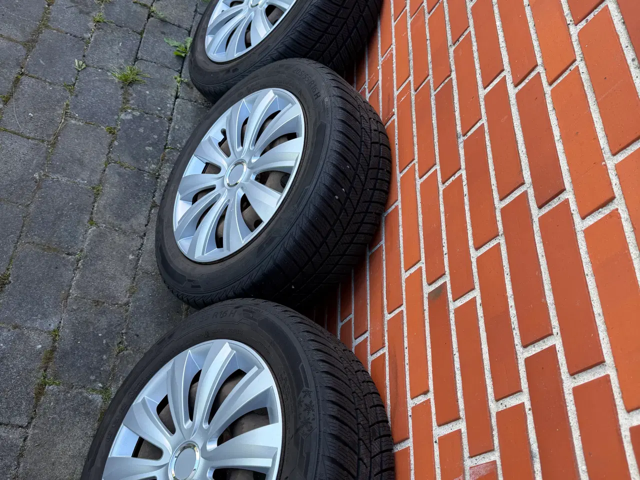 Billede 3 - 16 originale renault stålfælge med vinterdæk