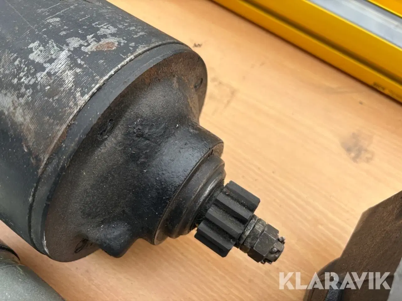 Billede 10 - Starter, startmotor og orbitrolventil – samlet lot