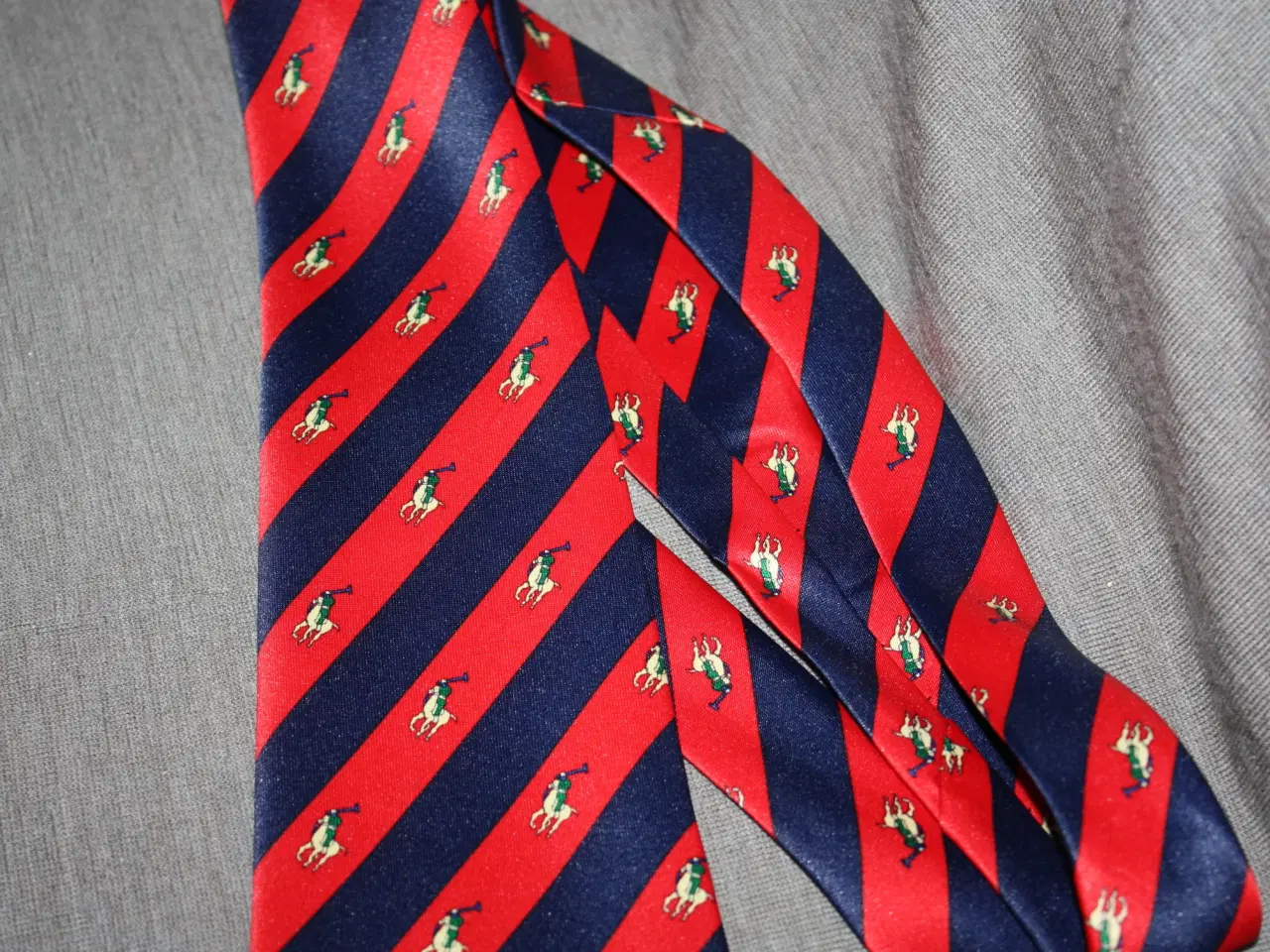 Billede 3 - Polo Slips 100% silke hand made Rene Chagal