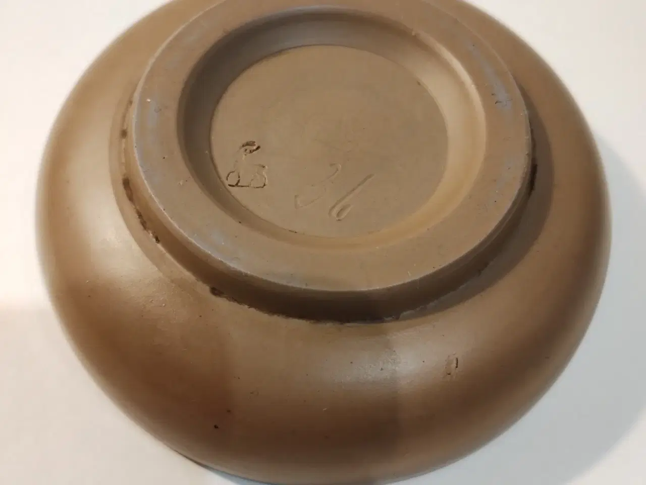 Billede 2 - Hjort keramik Bornholm skål
