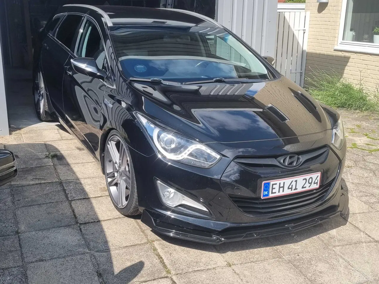 Billede 1 - DK,S FEDESTE & NOK bedste i40 pris er til forhandl