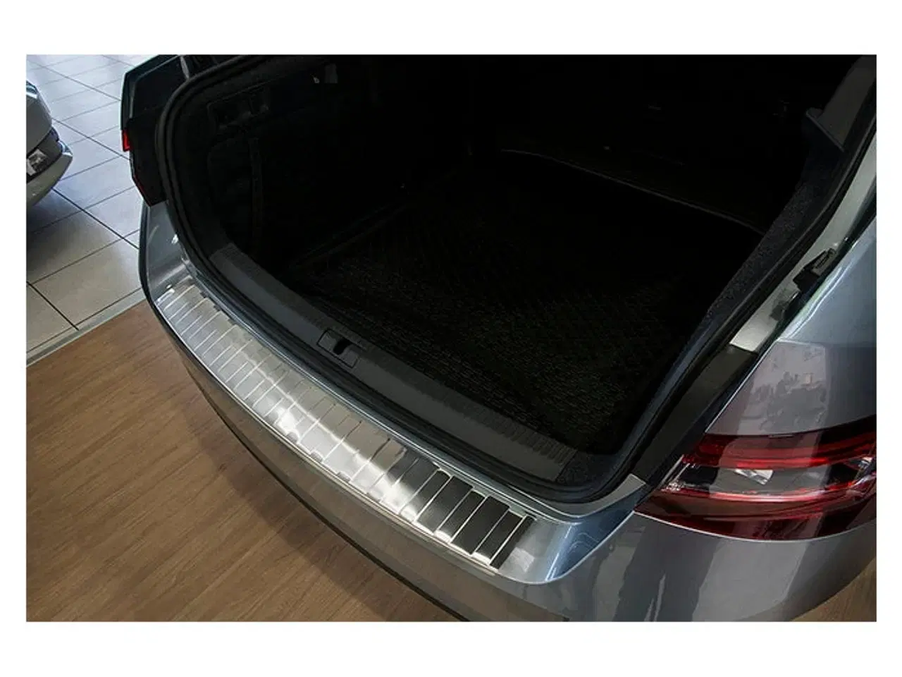Billede 1 - Læssekantbeskytter Skoda Superb Sedan 2015- Stål
