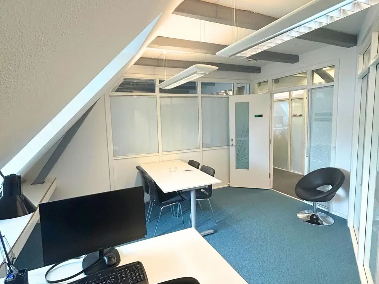 Billede 2 - Kontor/ Klinik