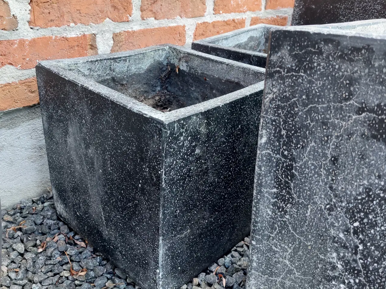 Billede 3 - Udendørs krukker 4 stk