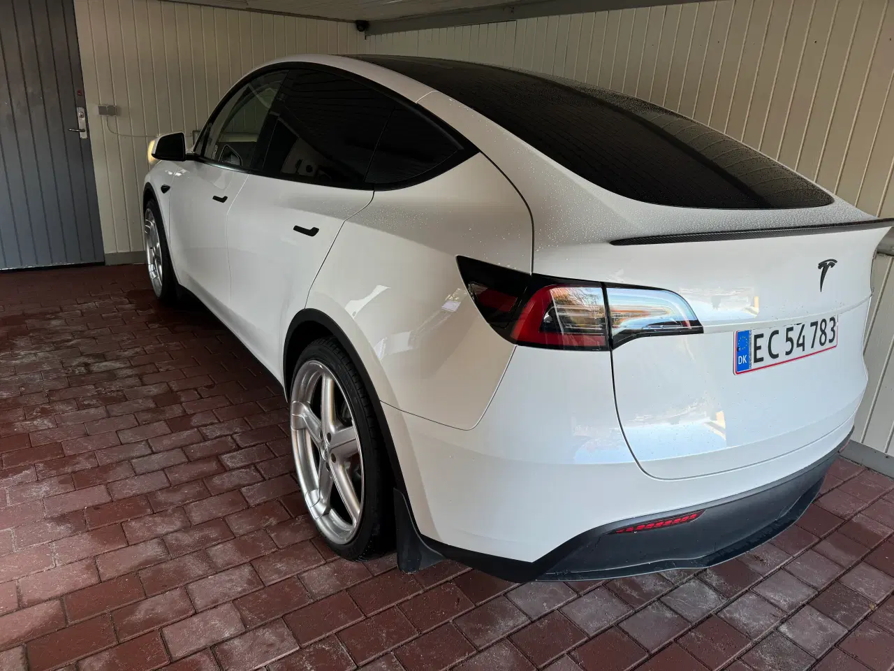 Billede 7 - Tesla y nye 22 tommer fælge med helårsdæk kørt 400