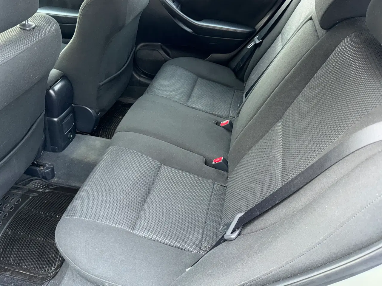 Billede 14 - Toyota Avensis 2004