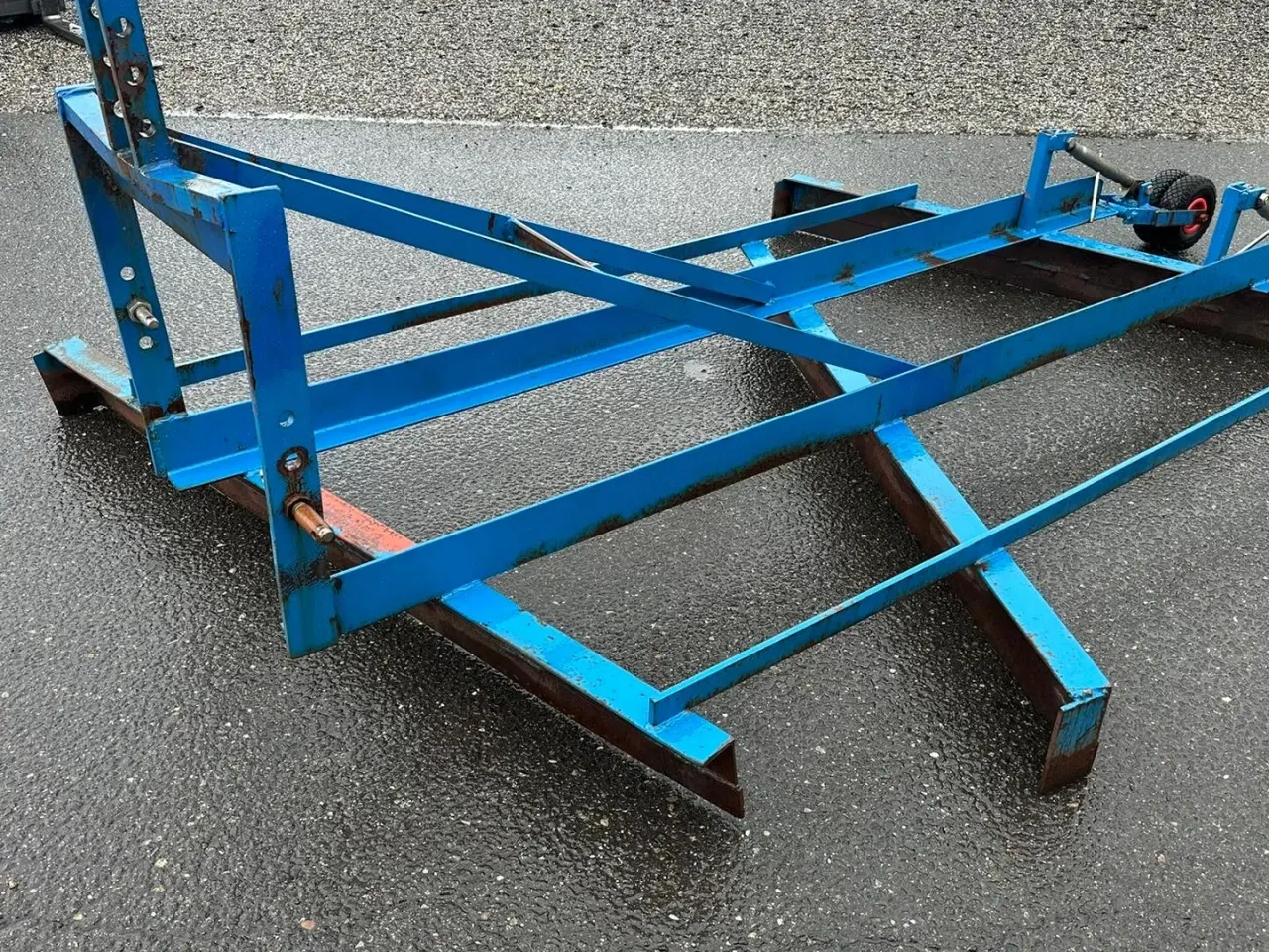 Billede 1 - AP Hedegaard Liftophængt