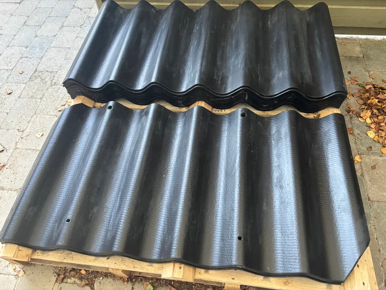 Billede 1 - Nye Swisspearl B7 Eternit Tagplader (Sortblå)