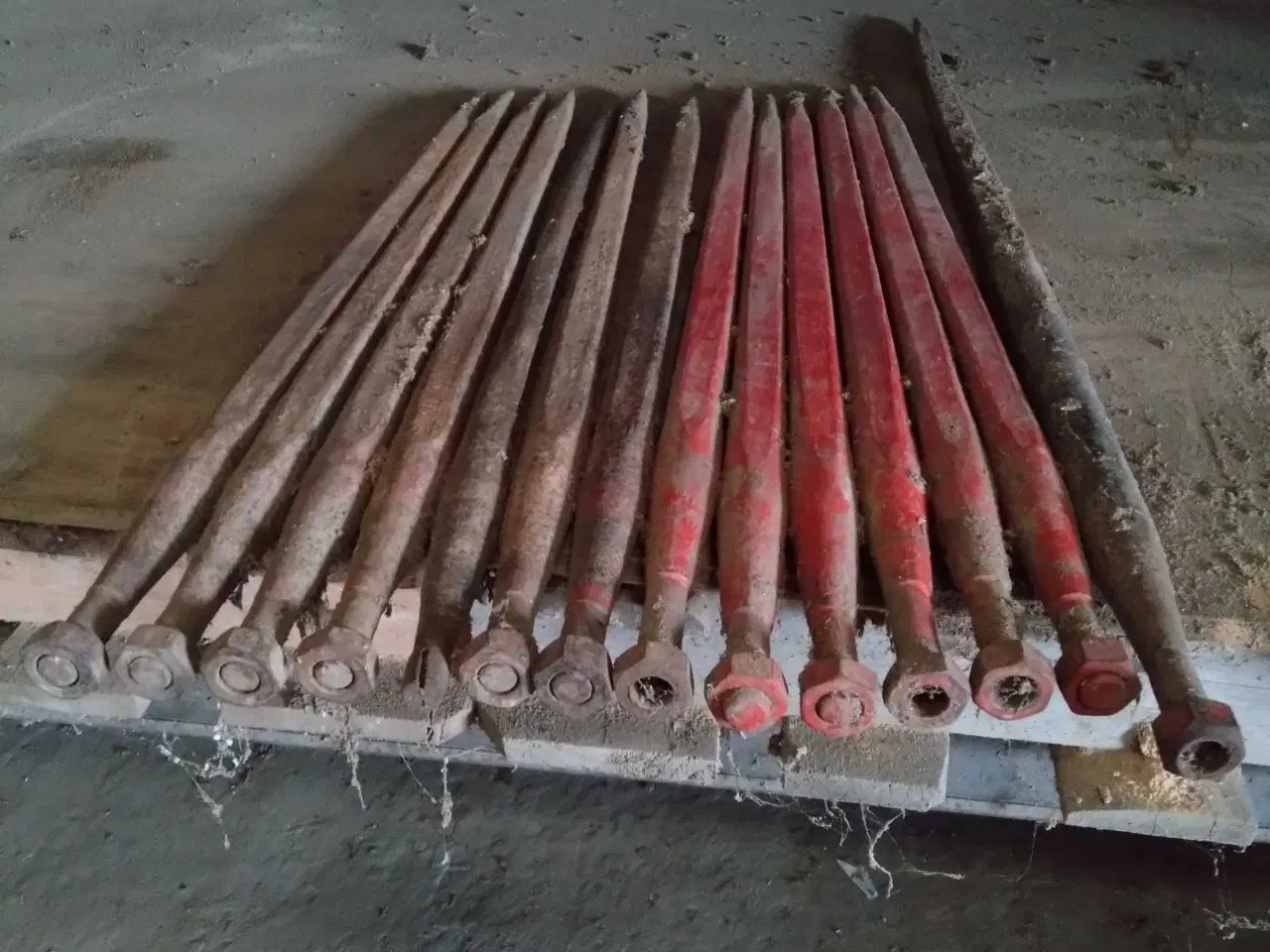 Billede 1 - Horn til halmspyd eller skovl