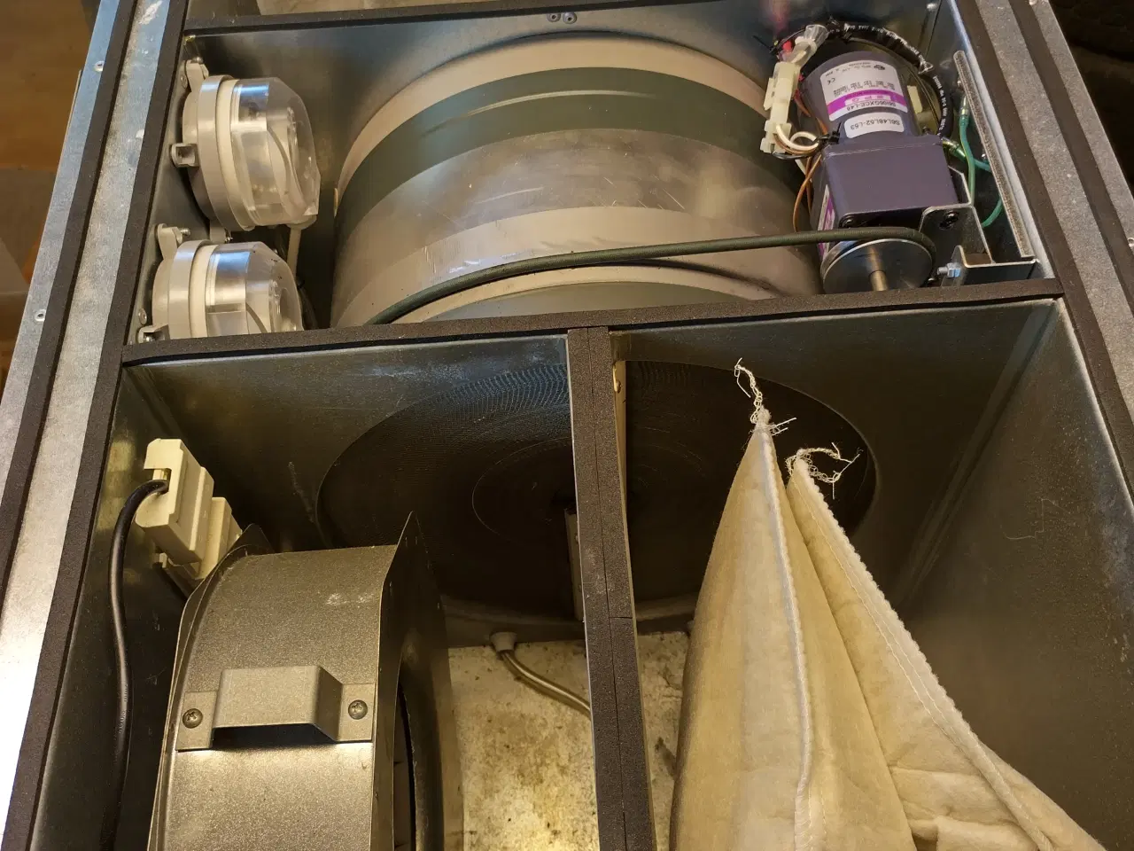 Billede 2 - Ventilationsanlæg Lindab LVAR 75 