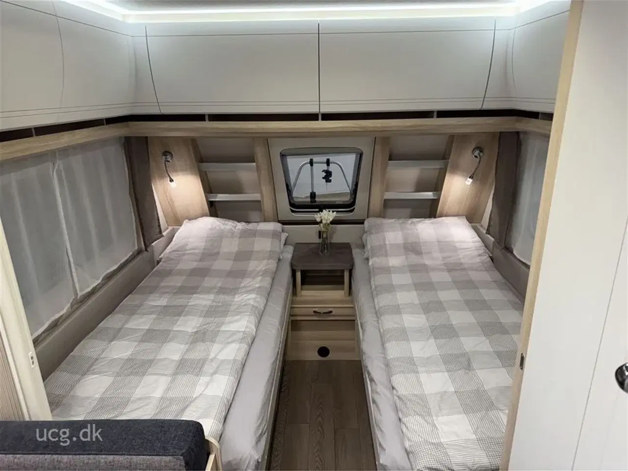 Billede 9 - 2026 - Hobby De Luxe 460 SL   Prisen er inkl. klargøring, gastest, fugttest, syn og nummerplade.