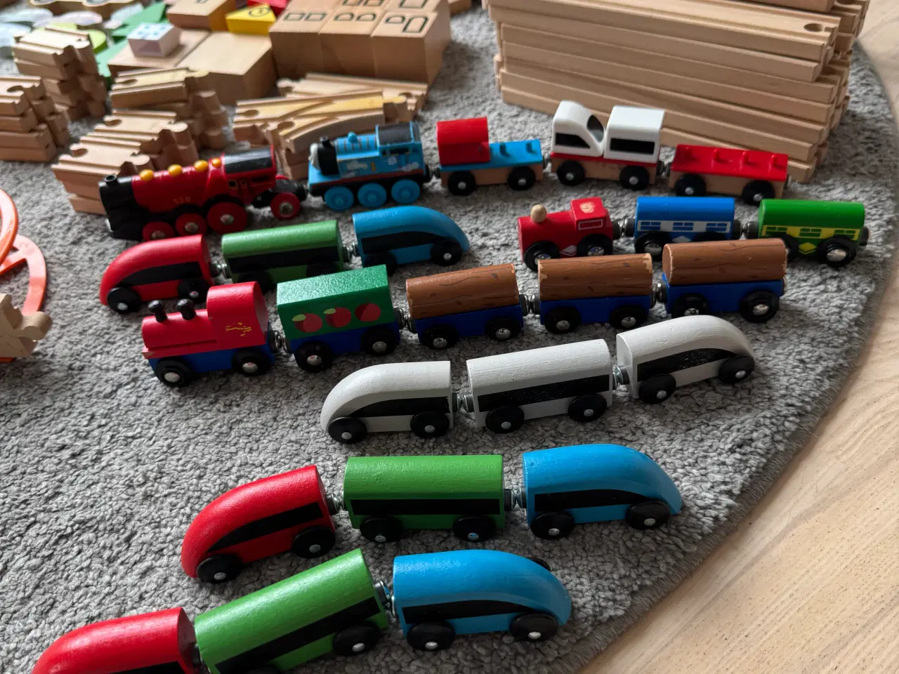 Billede 2 - Brio og ikea tog og skinner