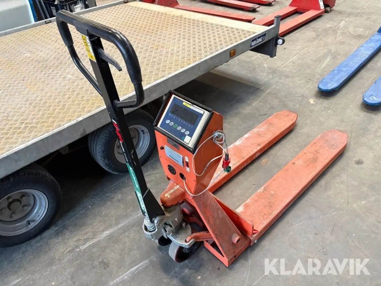 Billede 1 - Palleløfter med vægt NP TRUCKS 2000kg.